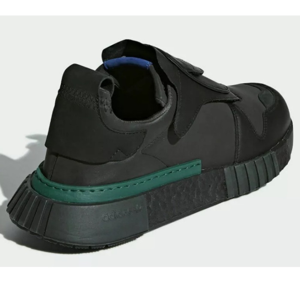 NWOB Adidas Men’s Size 9.5 Futurepacer Boost Shoes - Picture 3 of 8